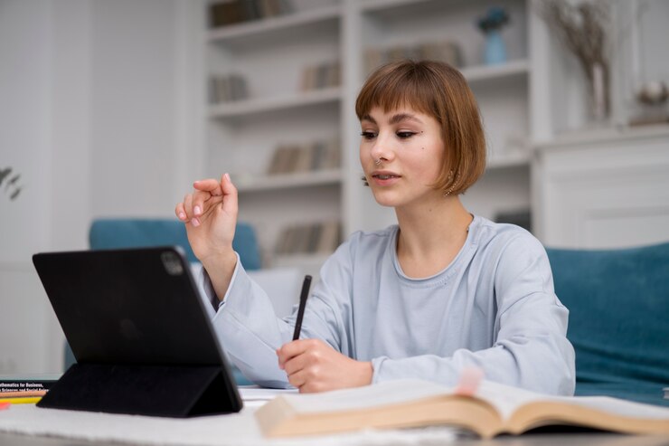 التدريب الإلكتروني يعيد تعريف مفهوم التعلم المستمر في بيئة العمل