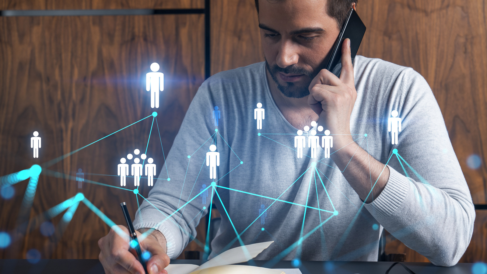 إتقان مهارات العلاقات العامة: دليل الاتصال الفعال وإدارة العلاقات